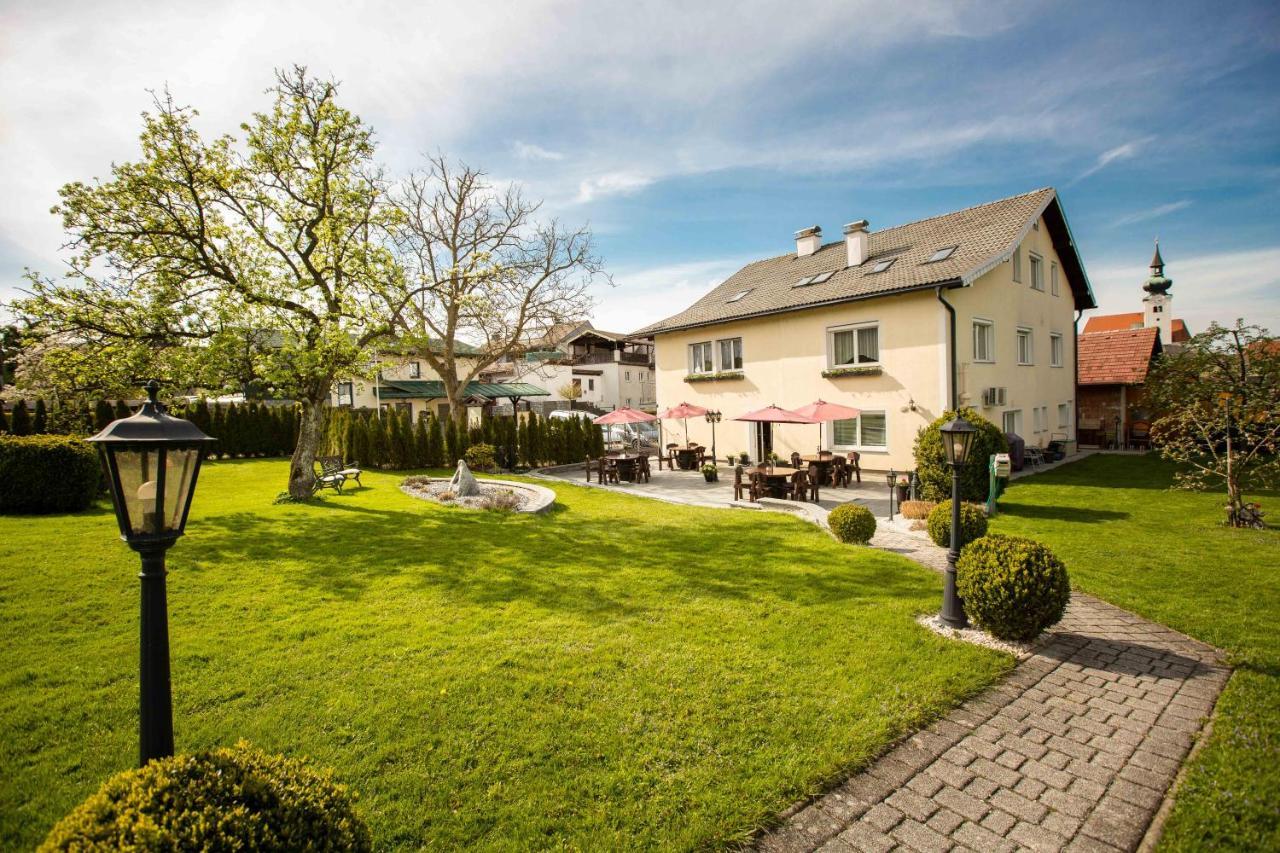 Pension Knoll Schörfling Exteriér fotografie
